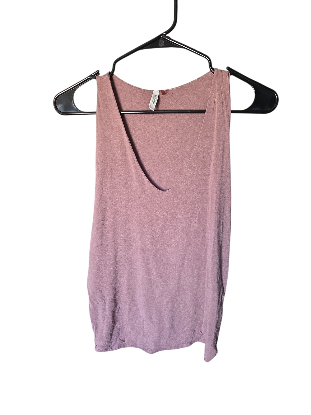 Be Cool Los Angeles Mauve Deep V-Neck Tank Top Size Large Low Cut Basic